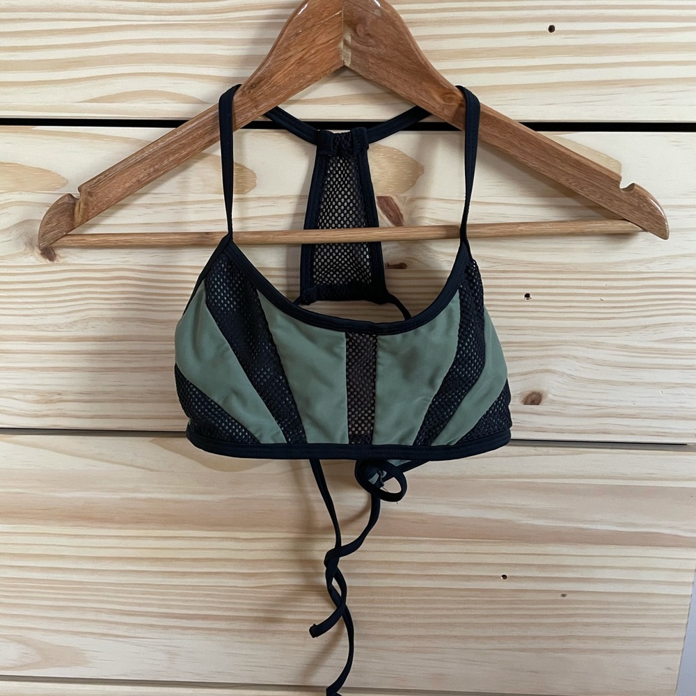 Bikini top target